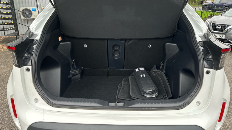 Toyota Yaris Cross 1.5 Hybrid Design 5dr CVT Hybrid Estate